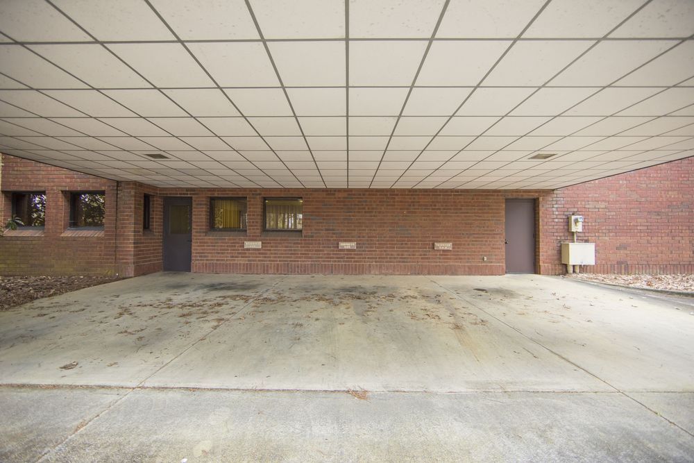 1818 Merchants Dr, Hoover, AL 35244